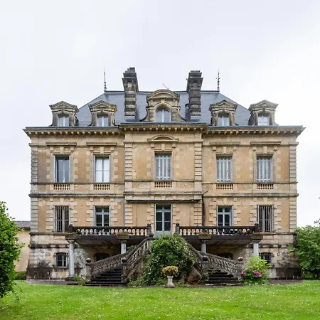 D'hotes Chateau 3*