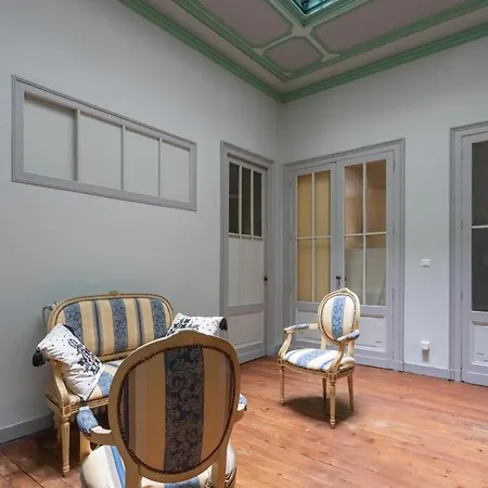 D'hotes Chateau Bed and breakfast Habas