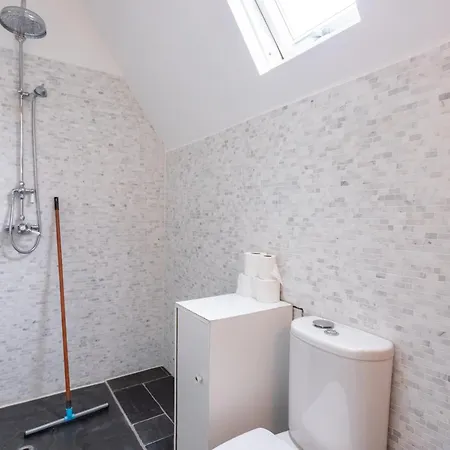 D'hotes Chateau Bed and breakfast Habas