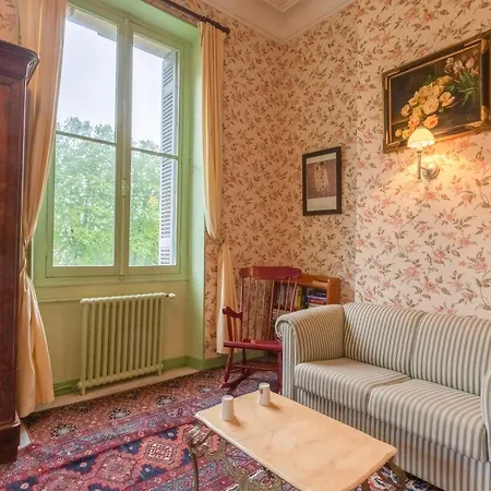 D'hotes Chateau 3* Habas